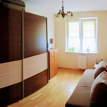 Piekne Mieszkanie 20 Min Od Centrum Warszawy Apartment Parzniew
