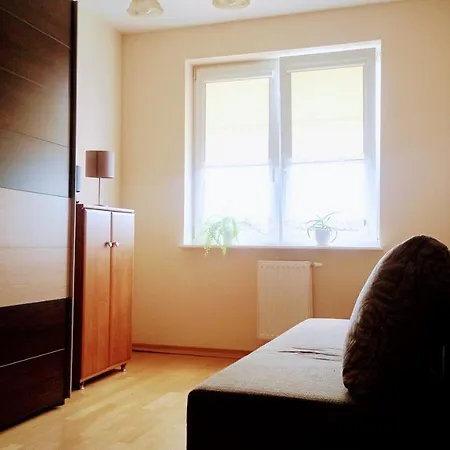 Piekne Mieszkanie 20 Min Od Centrum Warszawy * Parzniew